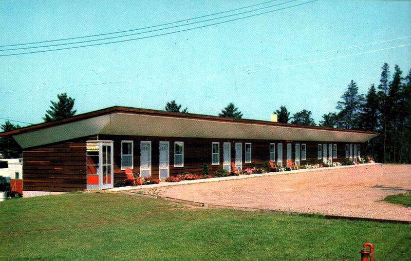 Moon Lake Motel - Vintage Postcard